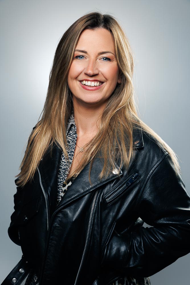 Expression naturelle de Marie valorisant le personal branding au sein de l’entreprise.